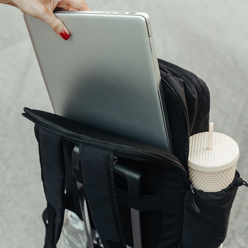 FOXED® EMMA BLACK BACKPACK - Image 8